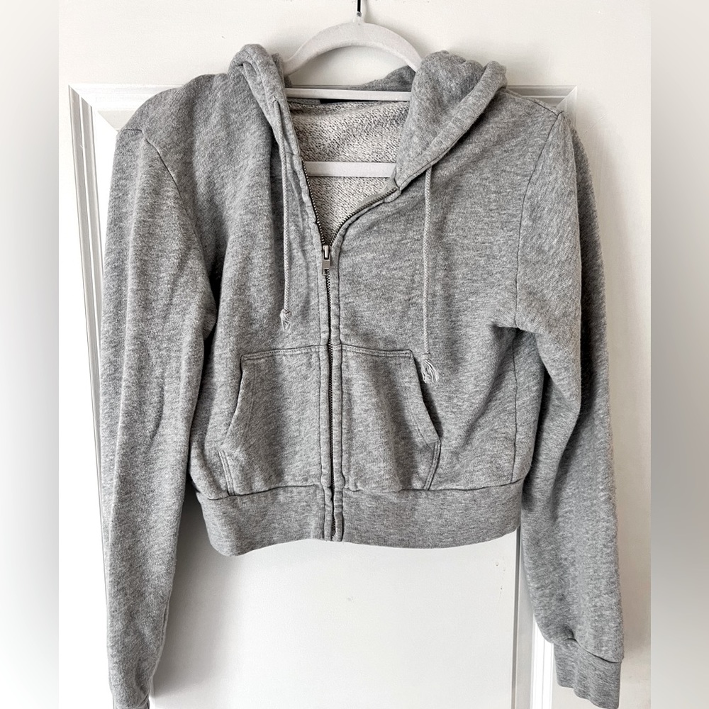 Brandy Melville Cropped Hoodie